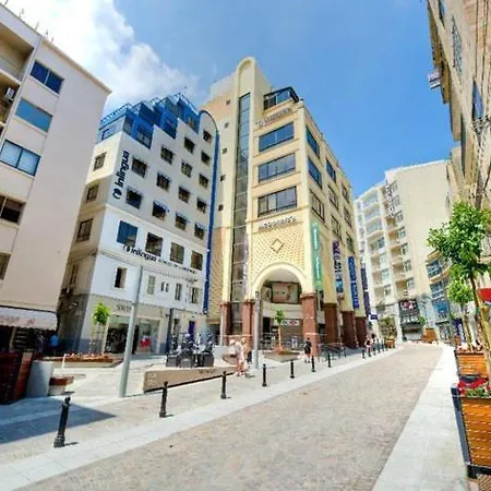 Tigne Hotel apartamentowy Sliema